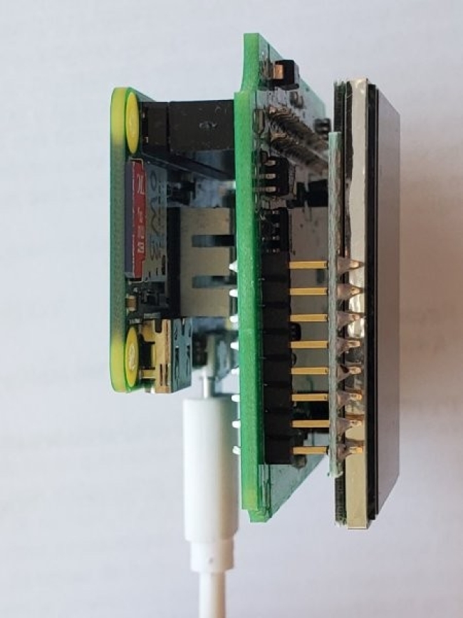 Simple Pypilot hat PCB with NMEA0183 port and keyboard pins