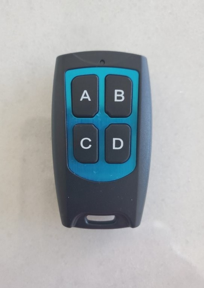 CRD - 165€ - Computer Pypilot-tinypilot by NaviTop, with RF remote controls receiver, NMEA0183 and USB ports, ready to use